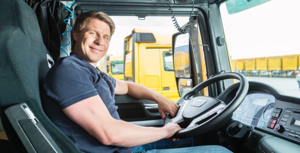 6 manieren om het werk van een truckchauffeur te verbeteren